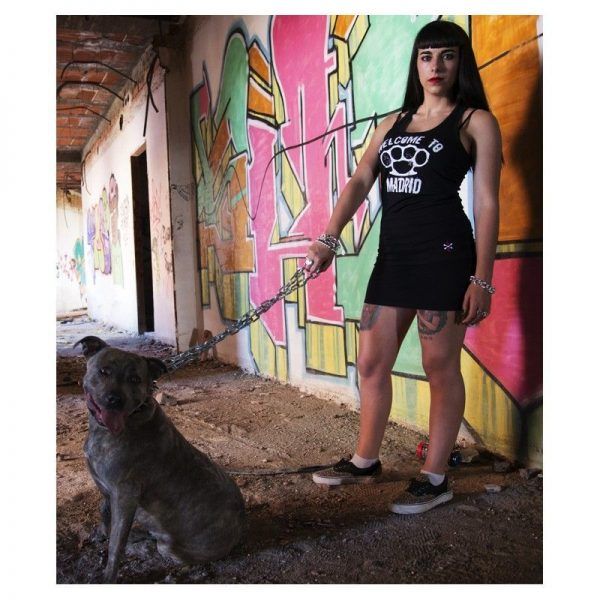 CAMISETA WELCOME TO MADRID NEGRA CHICA
