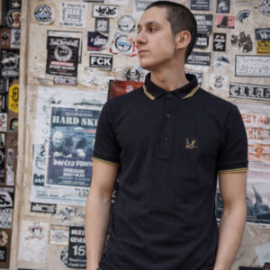 POLO HARD TO HANDLE NEGRO DETALLE ORO