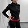 CAMISA NEGRA DE MUJER MANGA LARGA HARD TO HANDLE