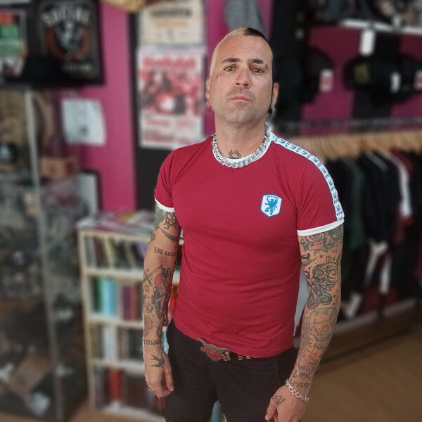 CAMISETA HTH GRANATE ESCUDO